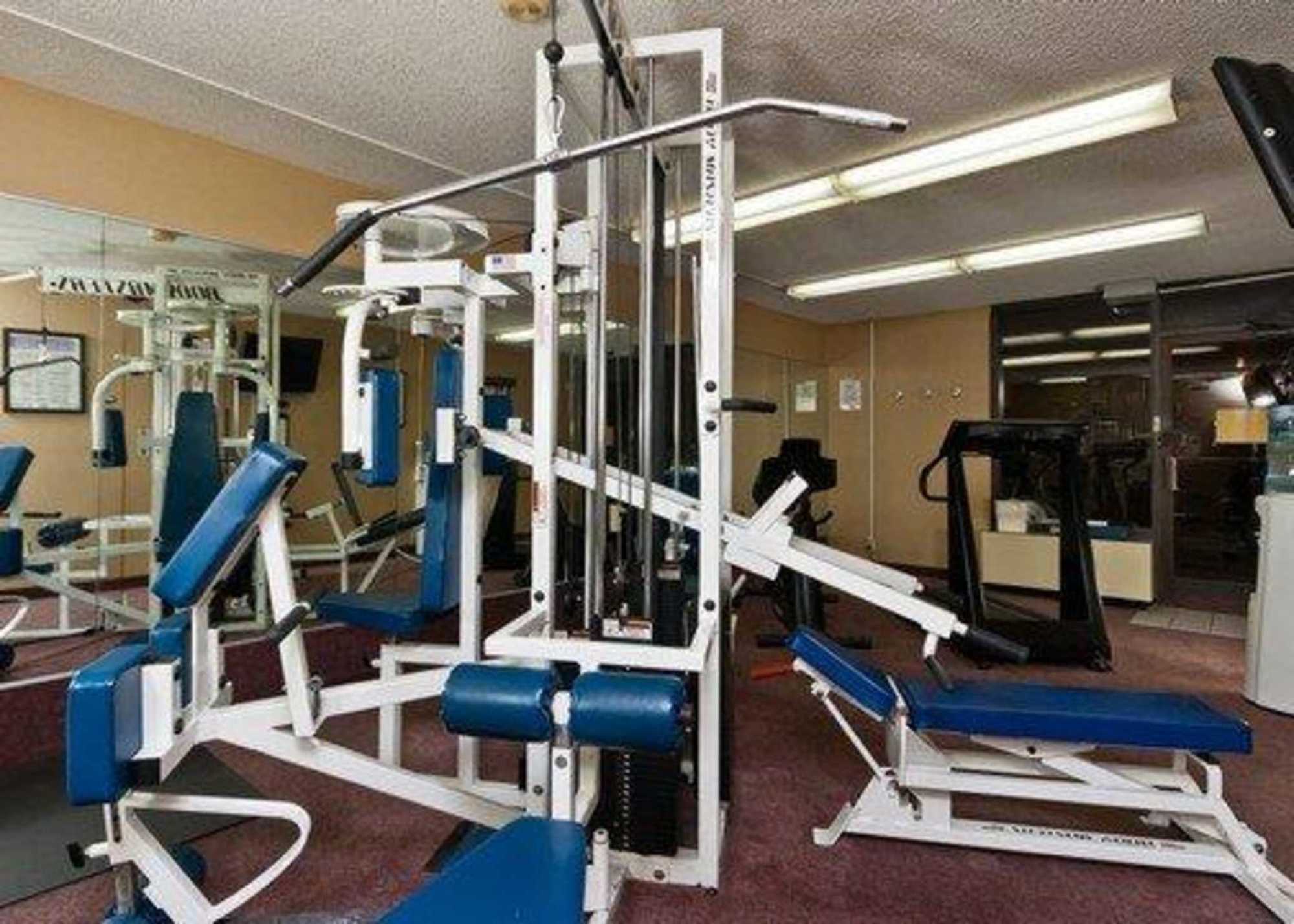 Quality Inn Тупело Зручності фото