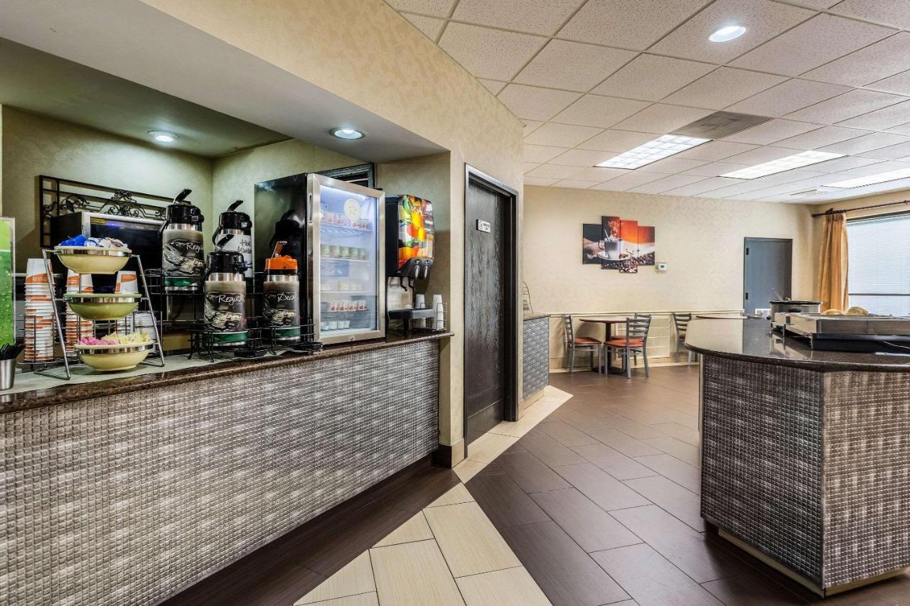 Quality Inn Тупело Екстер'єр фото