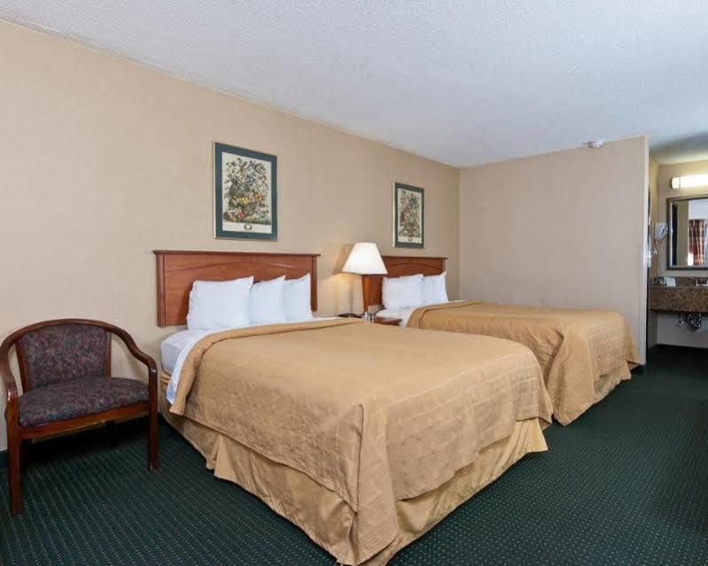 Quality Inn Тупело Екстер'єр фото